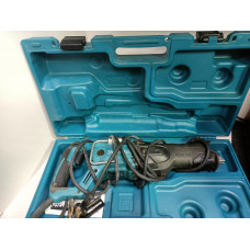 Сабельная пила Makita JR3061T            
            б/у