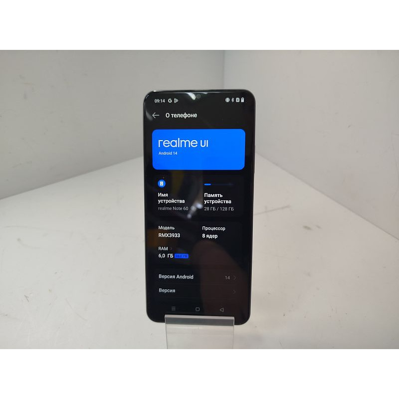 Мобильный телефон REALME Note 60 6/128 GB            
            б/у