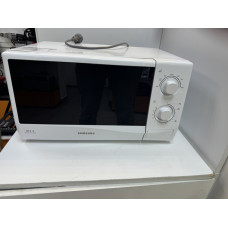 Микроволновые печи Samsung ME81KRW-2            
            б/у