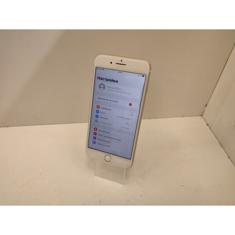Мобильный телефон Apple iPhone 7 Plus 3/32 GB            
            б/у