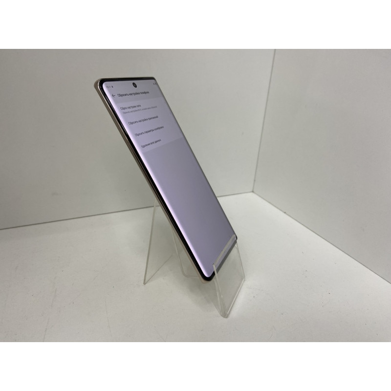 Мобильный телефон Tecno Camon 30s 8/256 GB            
            б/у