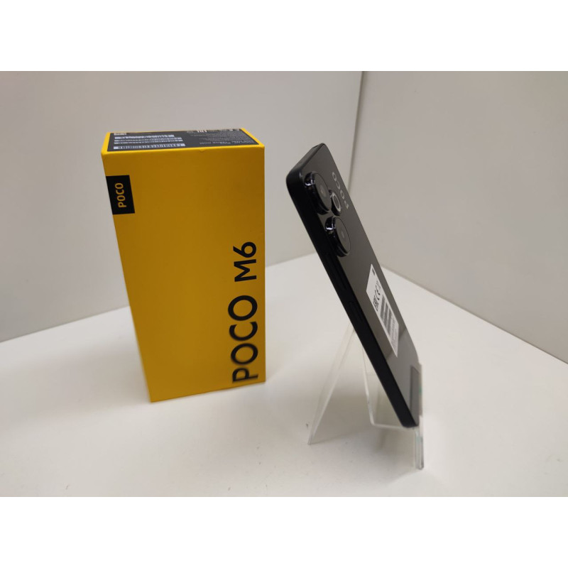 Мобильный телефон Xiaomi POCO M6 6/128 GB            
            б/у