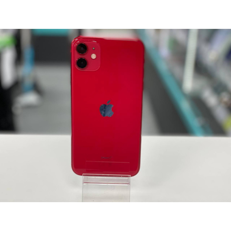 Мобильный телефон Apple iPhone 11 4/128 GB            
            б/у