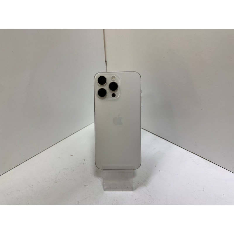 Мобильный телефон Apple iPhone 15 Pro Max 8/256 GB            
            б/у