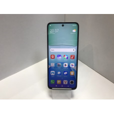 Мобильный телефон Xiaomi Redmi 13 6/128 GB            
            б/у