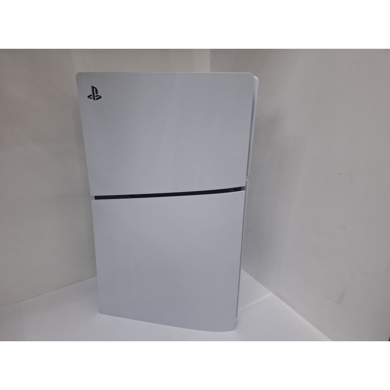 Игровые приставки Sony Playstation 5 Slim 1TB (CFI-2016)            
            б/у