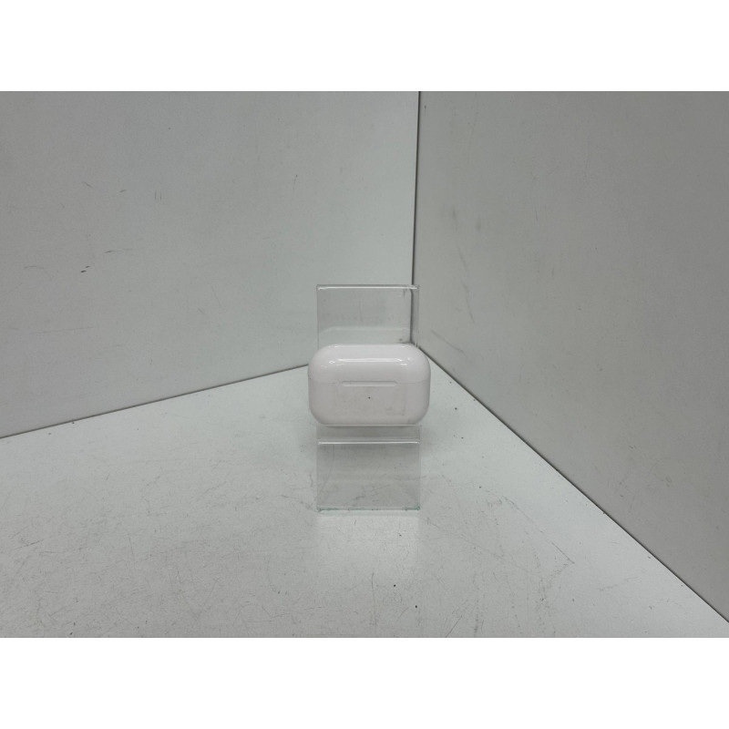 Наушники Беспроводные Внутриканальные Apple AirPods            
            б/у
