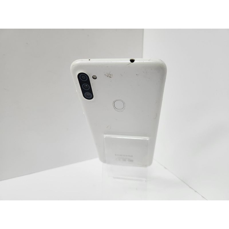 Мобильный телефон Samsung Galaxy A11 2/32 GB            
            б/у