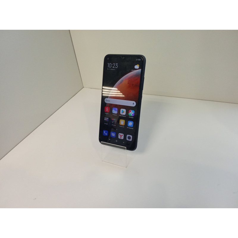 Мобильный телефон Xiaomi Redmi 9A 2/32 GB            
            б/у