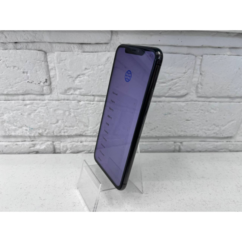 Мобильный телефон Apple iPhone 11 Pro Max 4/64GB            
            б/у