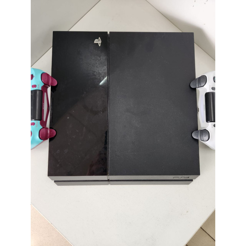 Игровые приставки Sony Playstation 4 500GB (CUH-1008A)            
            б/у