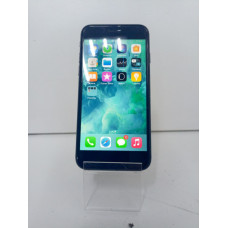 Мобильный телефон Apple iPhone 7 2/32 GB            
            б/у