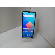 Мобильный телефон Tecno Spark 8C 4/64 GB            
            б/у