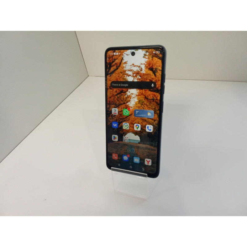 Мобильный телефон Tecno Spark 20C 8/128 GB            
            б/у