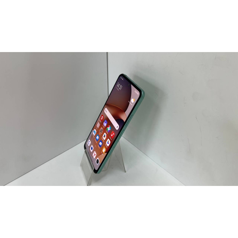 Мобильный телефон Xiaomi Redmi Note 12 4/128 GB            
            б/у