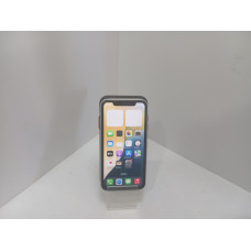 Мобильный телефон Apple iPhone XR 3/64 GB            
            б/у