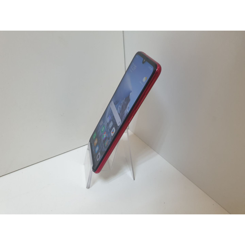 Мобильный телефон Xiaomi Redmi Note 7 4/64 GB.            
            б/у