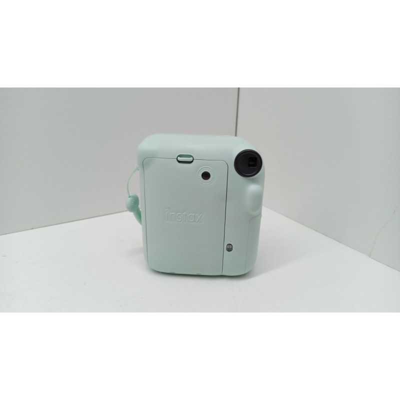 Фотоаппараты моментальной печати Fujifilm Instax Mini 12            
            б/у