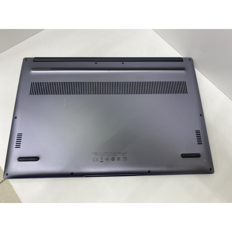 Ноутбук HUAWEI MateBook D14            
            б/у