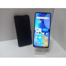 Мобильный телефон Tecno Spark 10 4/128 GB            
            б/у