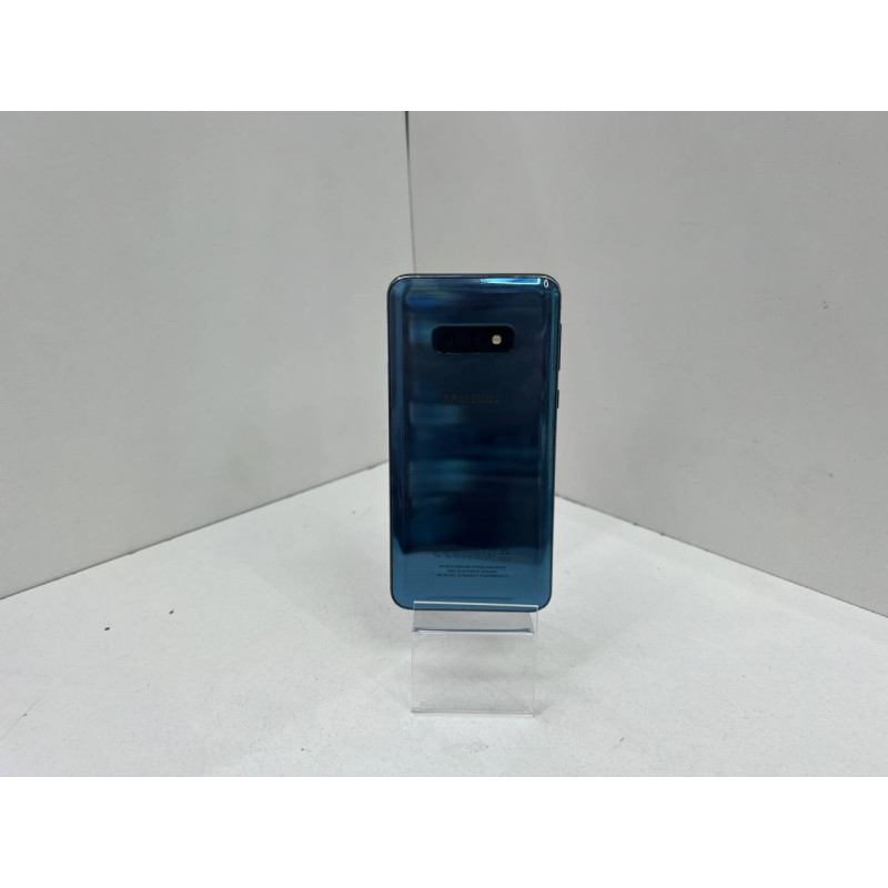 Мобильный телефон Samsung Galaxy S10e 6/128 GB            
            б/у