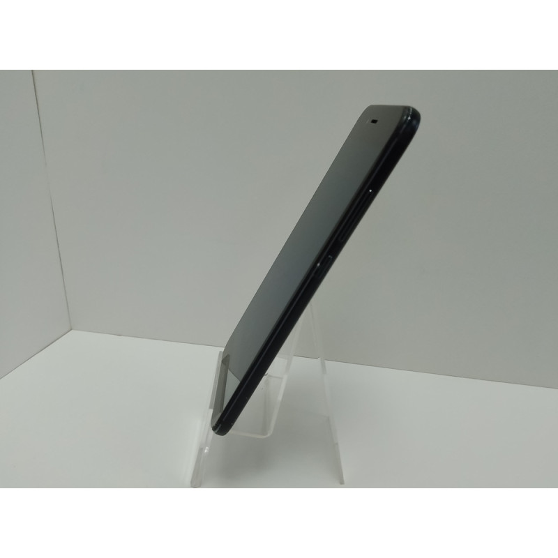 Мобильный телефон Xiaomi Mi A1 4/64 GB            
            б/у