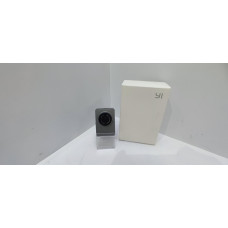 Видеорегистратор Yi Smart Dash Camera            
            б/у