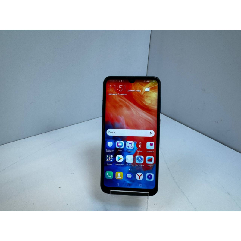 Мобильный телефон Huawei Y7 2019 3/32 GB            
            б/у