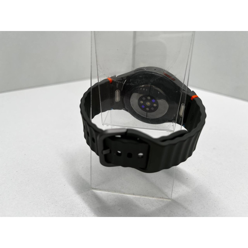 Умные Часы Samsung Galaxy Watch7 40mm            
            б/у
