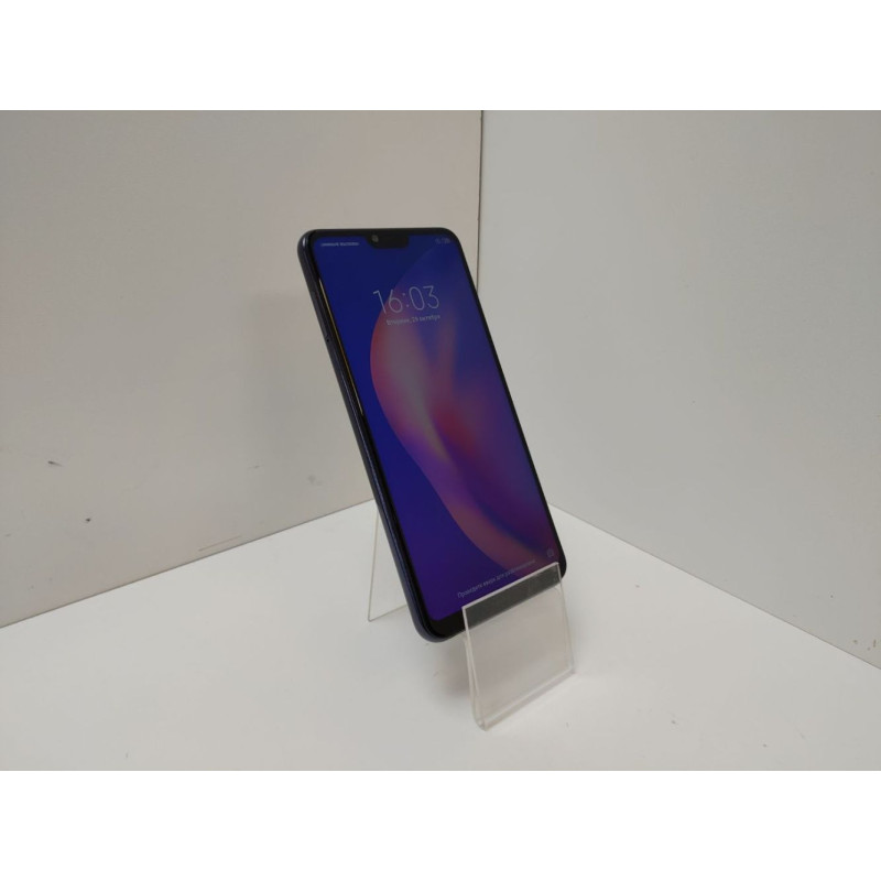 Мобильный телефон Xiaomi Mi 8 Lite 6/64 GB            
            б/у