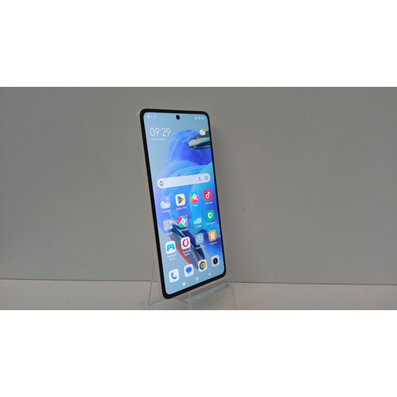 Мобильный телефон Xiaomi Redmi Note 12 Pro 5G 6/128 GB            
            б/у