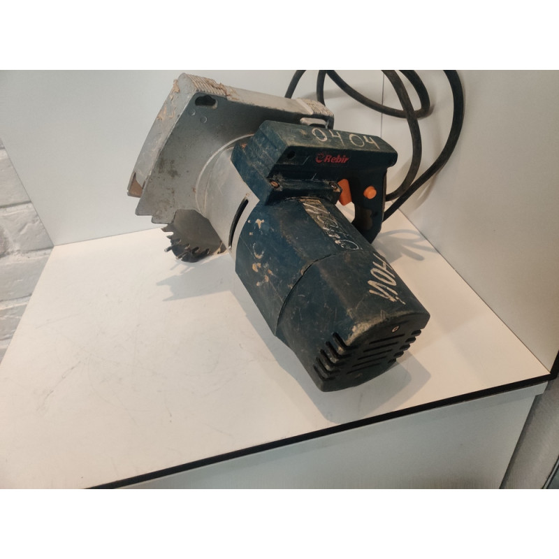 Циркулярная (дисковая) пила Bosch GKS 85 S            
            б/у