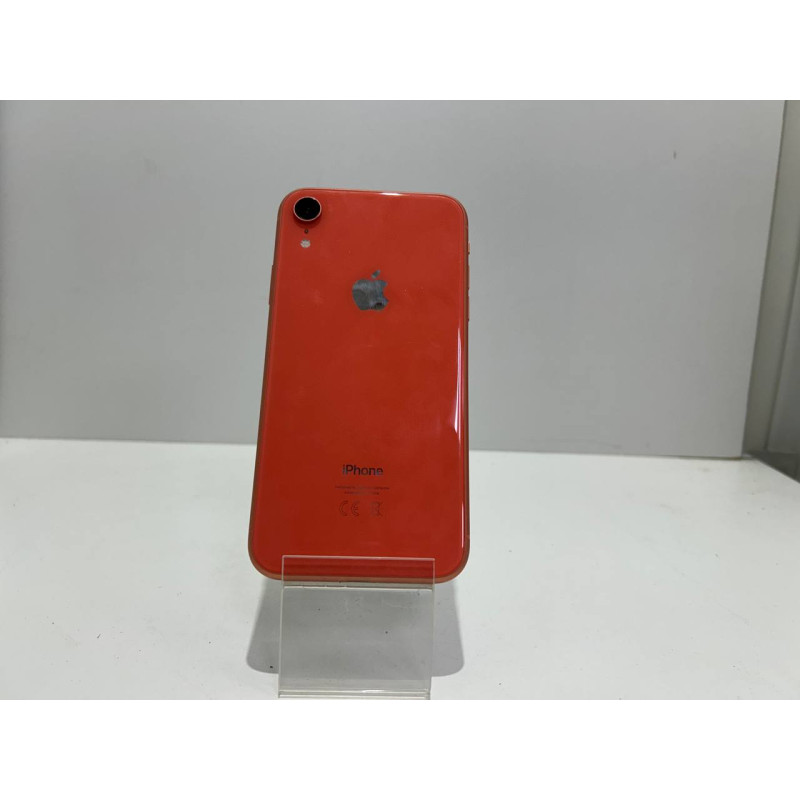 Мобильный телефон Apple iPhone XR 3/64 GB            
            б/у
