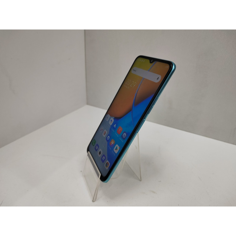 Мобильный телефон Tecno Spark 8P 4/128 GB            
            б/у