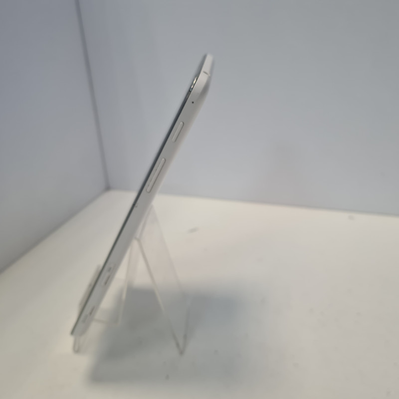 Планшет с SIM-картой Samsung SM-T231            
            б/у