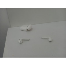 Наушники Беспроводные Внутриканальные Apple AirPods 2 серии A1602            
            б/у