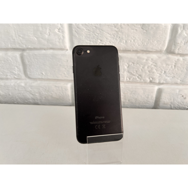 Мобильный телефон Apple iPhone 7 2/256 GB            
            б/у