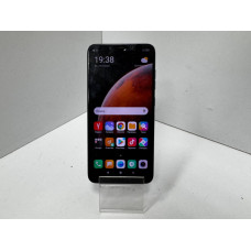 Мобильный телефон Xiaomi Pocophone F1 6/128 GB            
            б/у