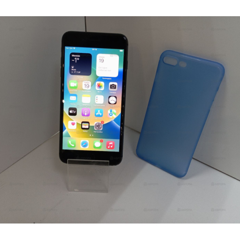 Мобильный телефон Apple iPhone 8 Plus 3/64 GB            
            б/у
