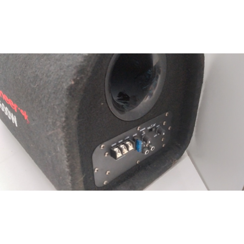 Сабвуфер автомобильный DV-pioneer.ok DV-10. 1600W            
            б/у