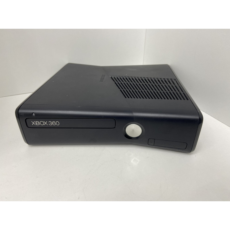 Игровые приставки Microsoft Xbox 360 NO HDD            
            б/у