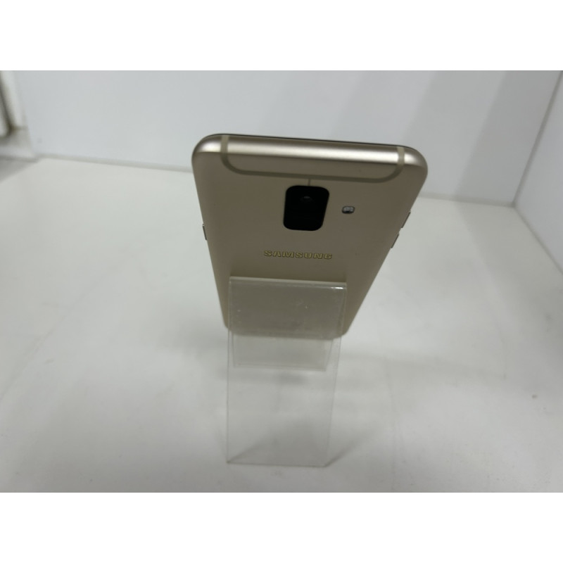 Мобильный телефон Samsung Galaxy A6 (SM-A600FN) 3/32 GB            
            б/у