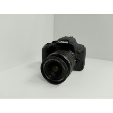 Фотоаппарат зеркальный Canon EOS 800D            
            б/у