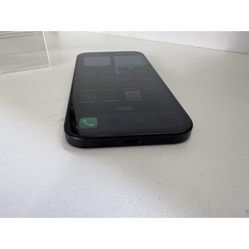 Мобильный телефон Apple iPhone 15 6/128 GB            
            б/у