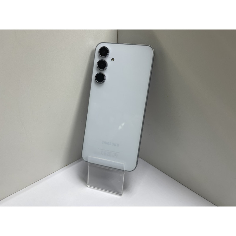 Мобильный телефон Samsung Galaxy A55 5G 8/256 GB            
            б/у