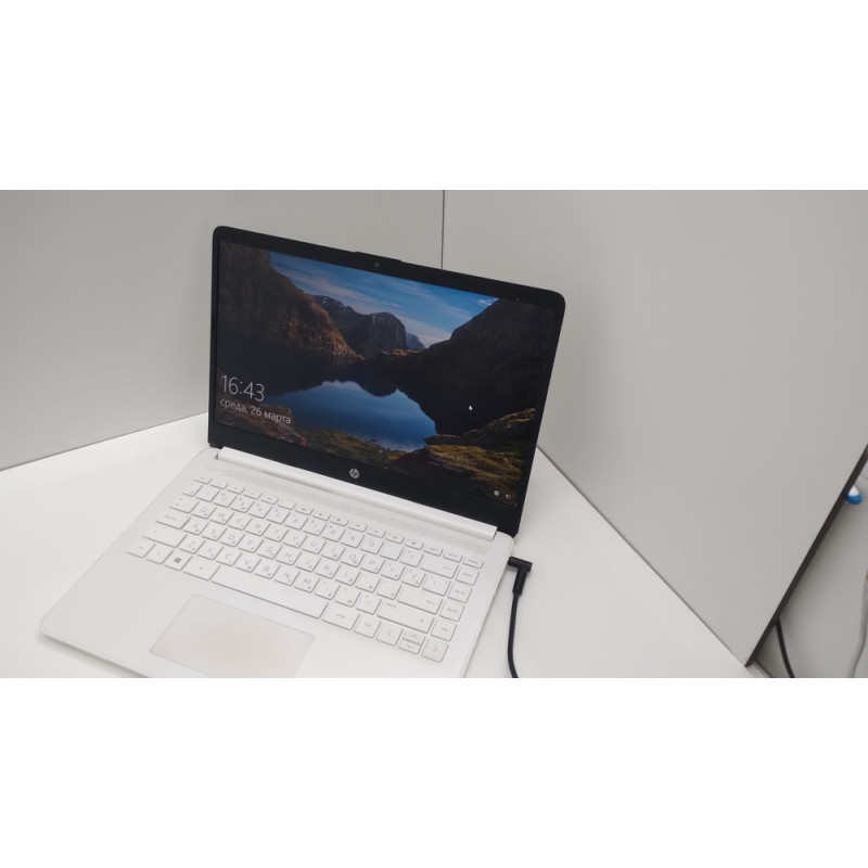 Ноутбук HP 14s-dq0046ur            
            б/у