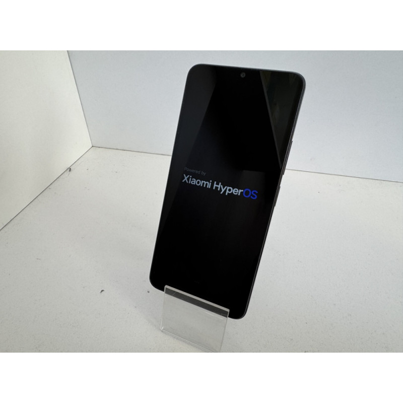 Мобильный телефон Xiaomi Poco C65 8/256 GB            
            б/у