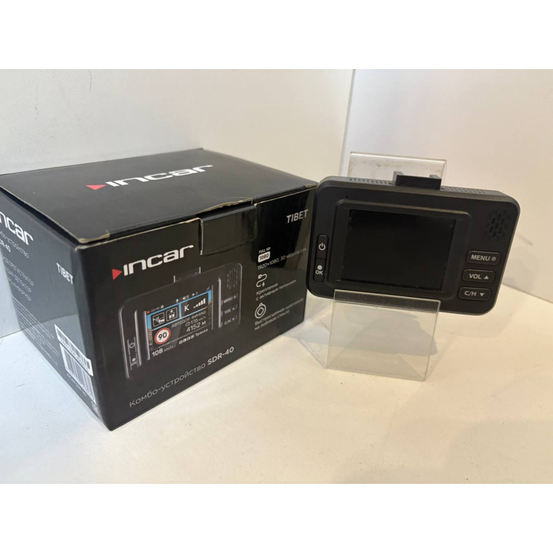 Видеорегистратор Incar SDR-40            
            б/у