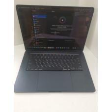 Ноутбук Apple MacBook Air 15 (2024) M3            
            б/у