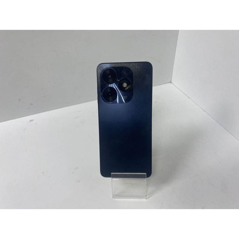 Мобильный телефон Tecno Spark Go 2024 4/128 GB            
            б/у